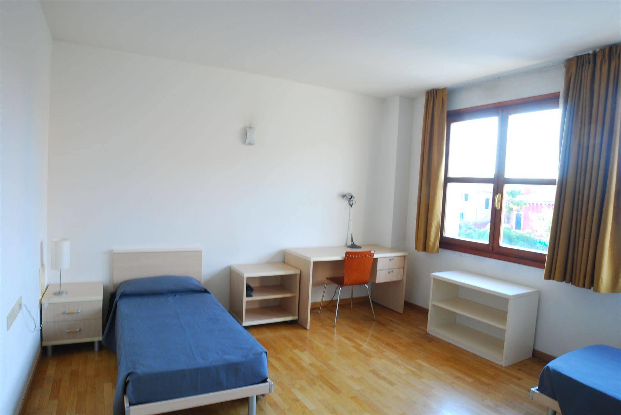 Sunny Terrace Hostel เวนิส ภายนอก รูปภาพ